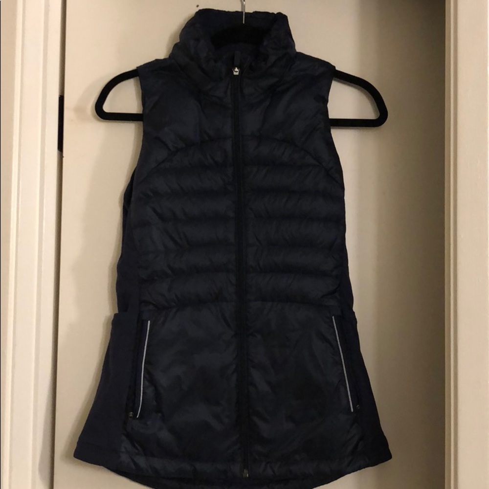 Lululemon navy down vest